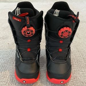 Burton youth snowboard boots